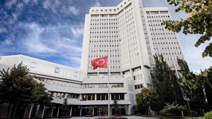 Προκλητική ανακοίνωση από το τουρκικό ΥΠΕΞ: Xώρα-καταφύγιο πραξικοπηματιών η Ελλάδα